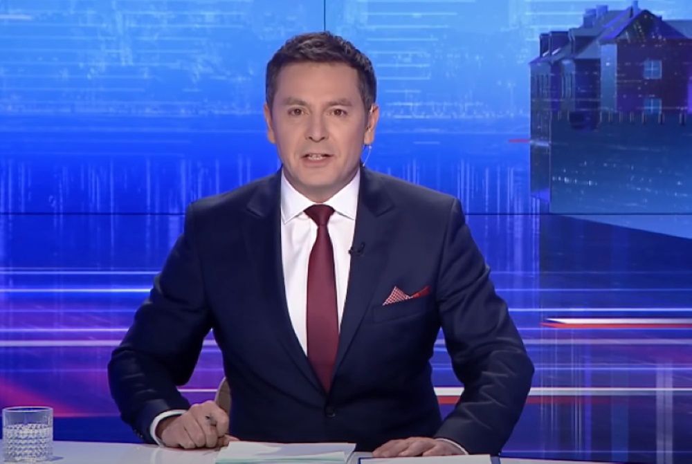 Debata Prezydencka W Tvp Na Specjalnych Warunkach Micha Adamczyk