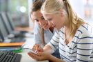 Jakie skutki dla zdrowia może mieć częste korzystanie ze smartfona?