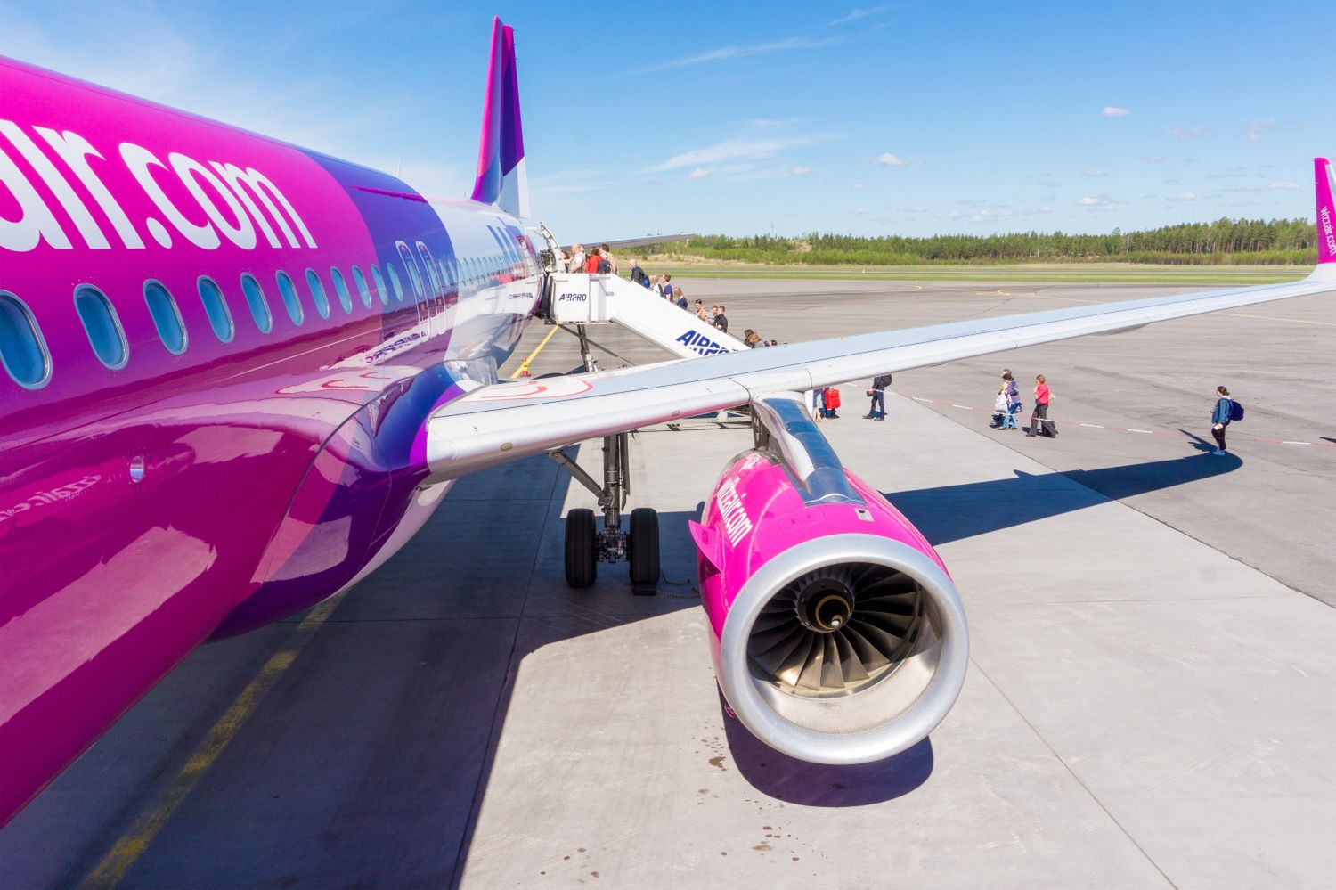 Zmiany w polityce Wizz Air Od 29 października darmowy duży bagaż podręczny