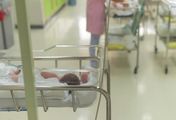 Sprzeczka na porodówce. Pokłócili się o to, kto jest ojcem