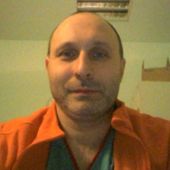 Dr n. med. Szymon Bernas