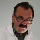 Dr n. med. Krzysztof Krakowiak