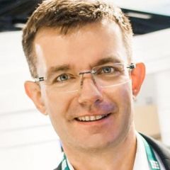 Dr n. med. Łukasz Kmieciak