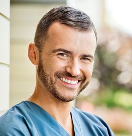 Lekarz stomatolog dr Michał Ganowicz opowiada: