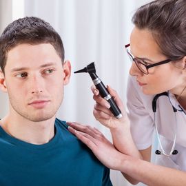 Laryngologia