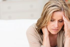 Dlaczego menopauza sprzyja zakażeniom dolnych dróg moczowych?