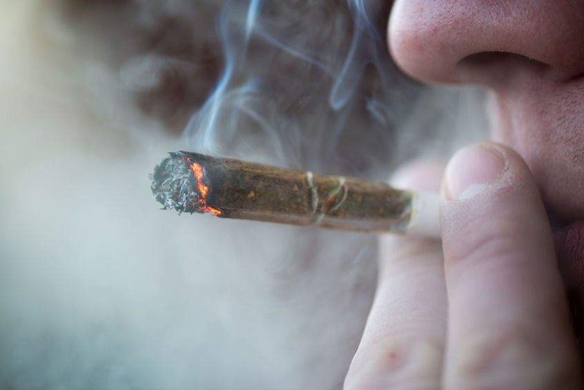 Medyczna marihuana jest już zalegalizowana w 10 miejscach, jednak nie ma to wpływu na większe spożywanie jej przez dzieci i młodzież