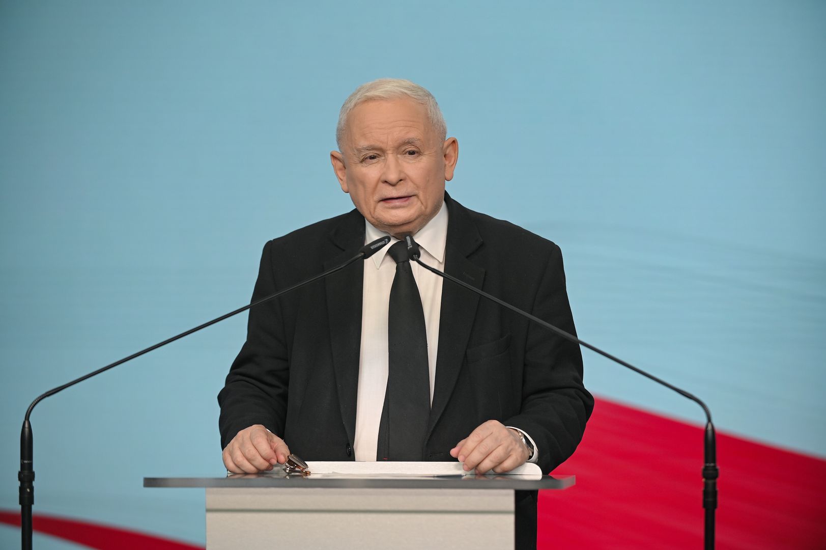 Stop podwyżkom Kaczyński zapowiada zbieranie podpisów pod