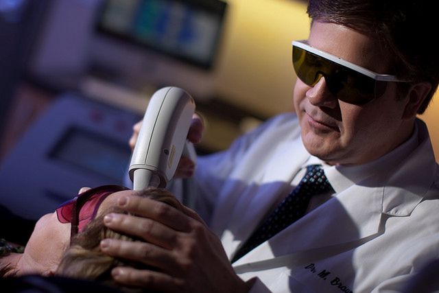 Laserowe usuwanie włosów na twarzy