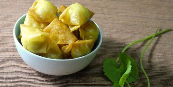 Tajskie pierożki z kurczakiem
