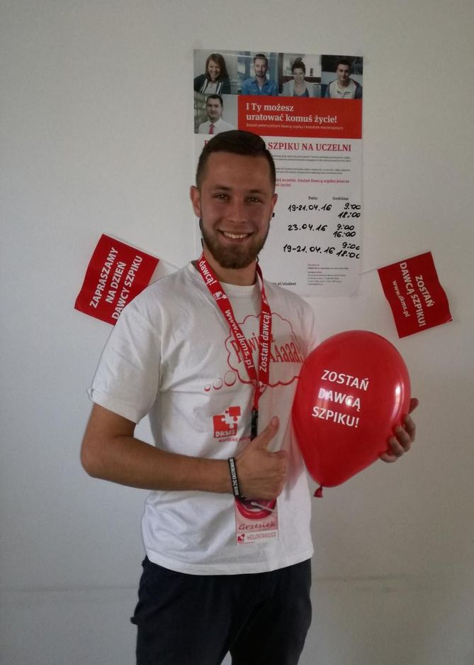 Lider Grzegorz Moś na jednej z akcji DKMS