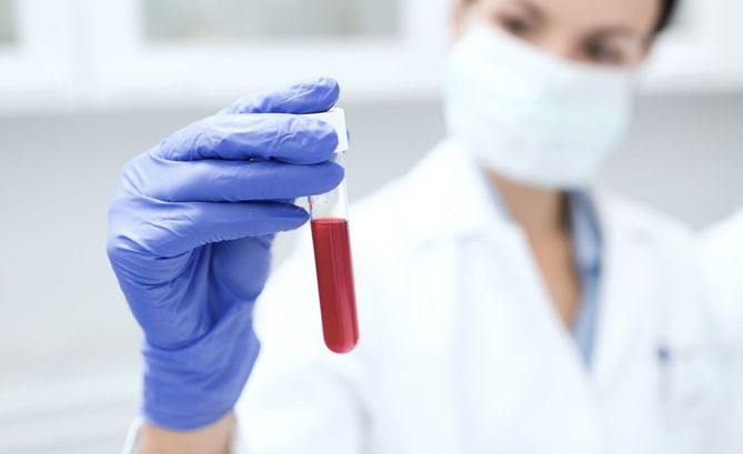 Naukowcy w Chinach jako pierwsi wykorzystali technikę edycji genów u pacjenta chorego na nowotwór