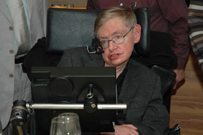 Stephen Hawking przedstawił główne zagrożenia ludzkości w dzisiejszych czasach