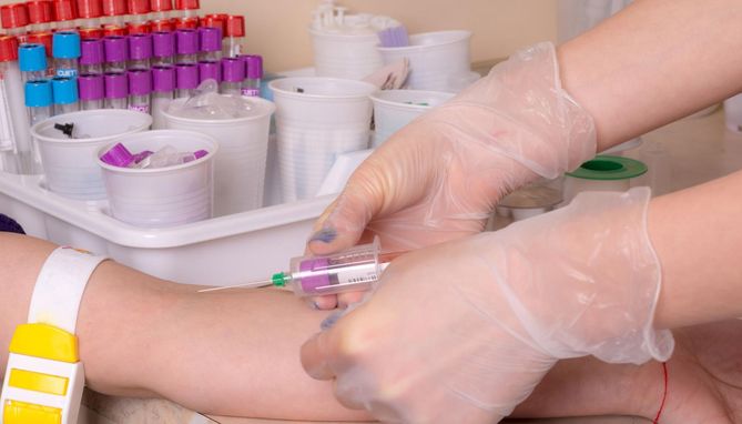 Posiew z krwi jest podstawą do stwierdzenia leukocytozy