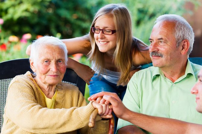 Naukowcy rozpoznali białko będące wczesną oznaką Alzheimera u osób obciążonych chorobą genetycznie