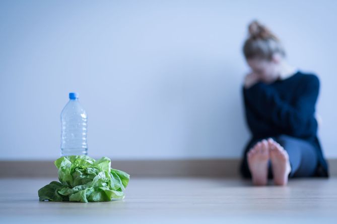 Nowe badanie wykazało, że z czasem większość kobiet cierpiących z powodu zaburzeń odżywiania wyzdrowieje