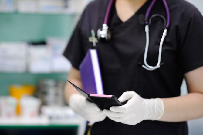 Informacje zawarte na portalach społecznych pacjentów mogą być użyteczne dla lekarzy