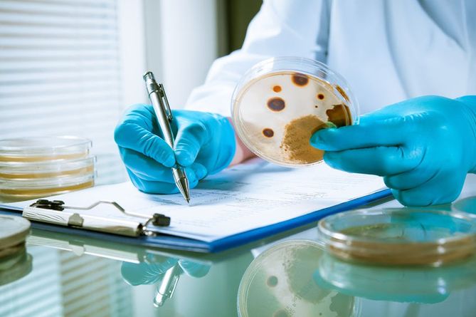 Przed wdrożeniem odpowiedniego leczenia konieczna jest diagnostyka laboratoryjna