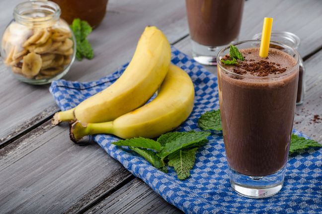 Kakao w połączeniu z bananami to idealna recepta na zdrowy zastrzyk energii