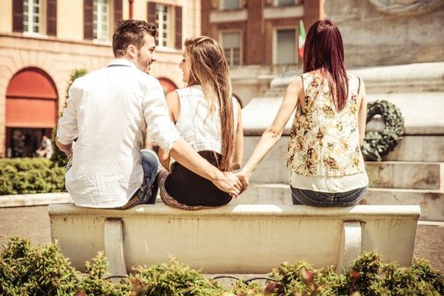 Kobieta często sama nie chce wiedzieć, że jest zdradzana, wszelkie sygnały wypiera ze świadomości