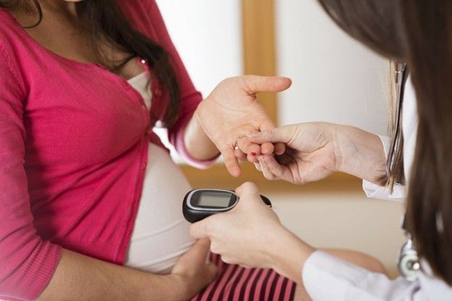 123RF: Zagrożenie cukrzycą ciążową jest wyższe latem