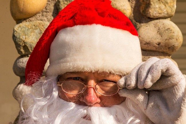 Kiedy dziecko odkryje, że Święty Mikołaj nie istnieje, może przestać ufać rdzicom