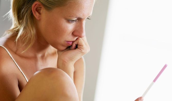 Ile kosztuje test ciążowy? Cena zależna jest między innymi od czułości testu