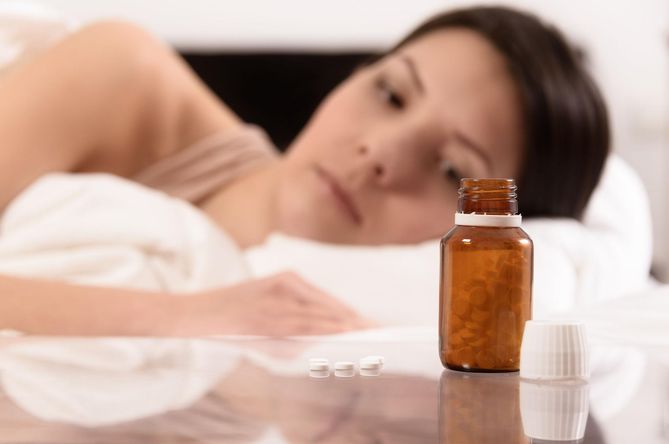 Przyjmowanie niektórych antydepresantów wiąże się z występowaniem skutków ubocznych