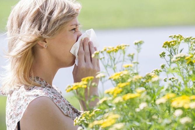 Alergia wziewna charakterzuje się przede wszystkim katarem