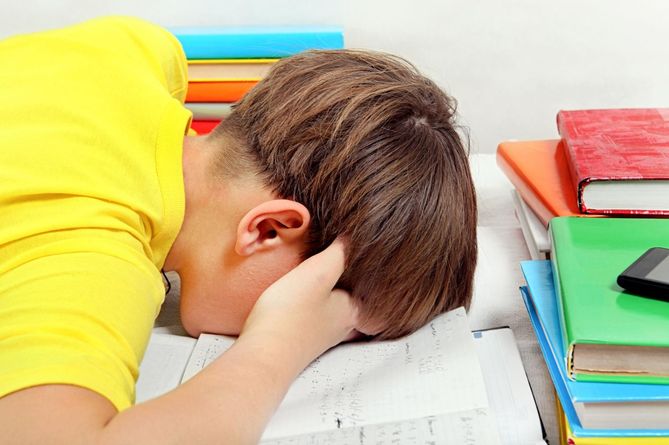 Uczniowie nadal będą musieli odrabiać lekcje