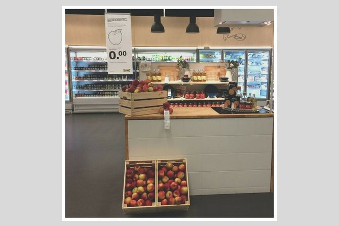 W IKEA Lublin pojawiły się skrzynie ze świeżymi owocami