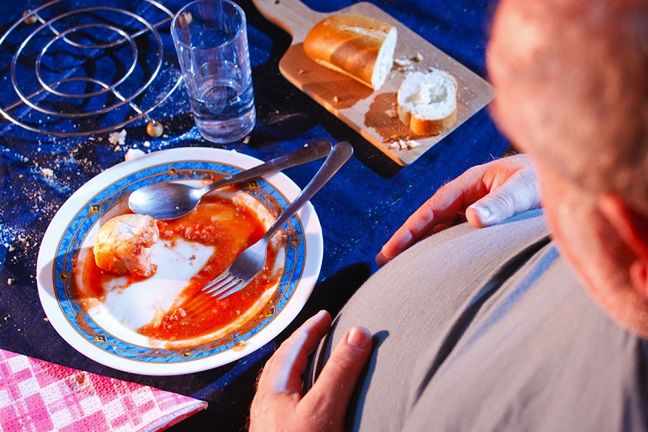 Osobom po 60 r.ż., które nie dbają o wagę, grozi większe ryzyko rozwoju nowotworu krwi