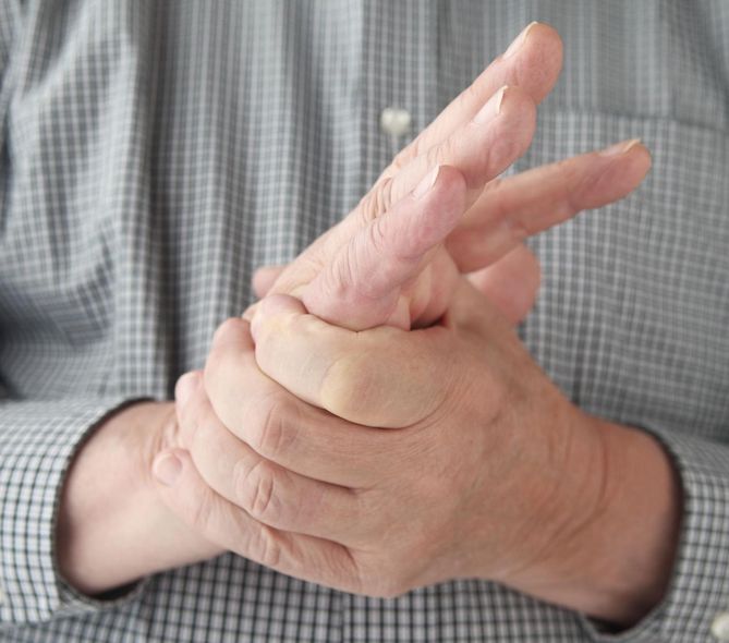 Drętwienie lewej ręki powinno być skonsultowane z neurologiem