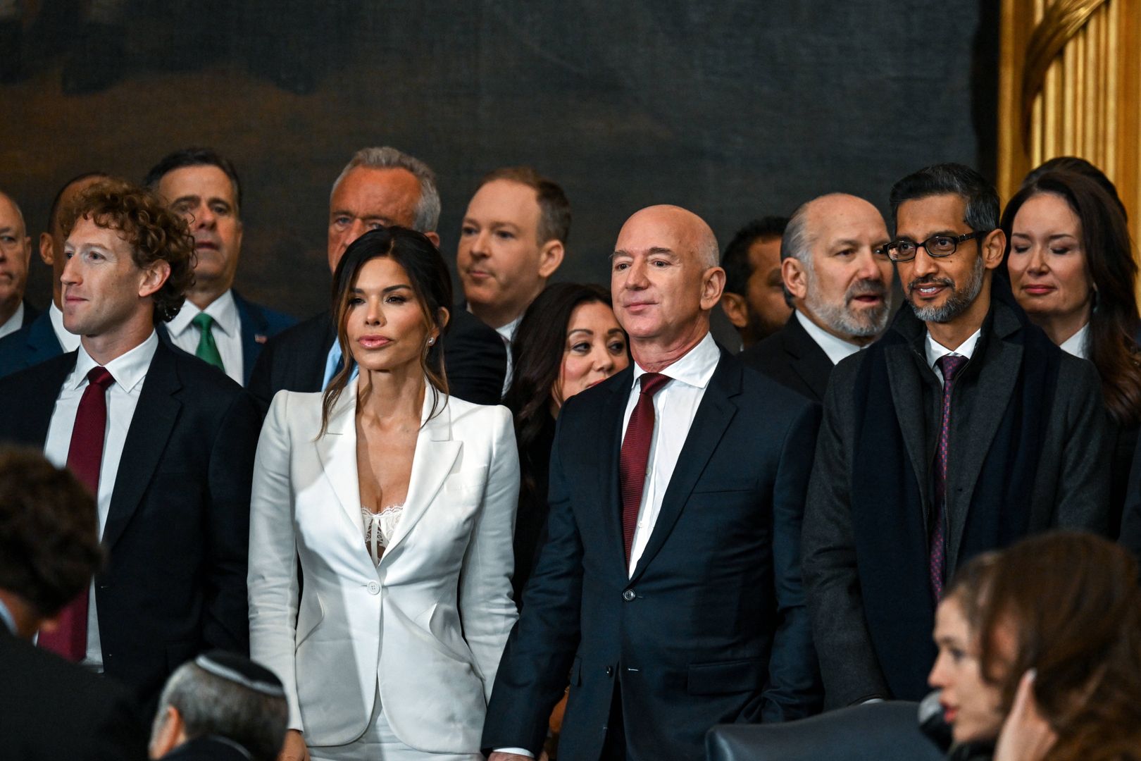 Jeff Bezos Partner Lauren Sanchez Sparks Fashion Debate At Donald