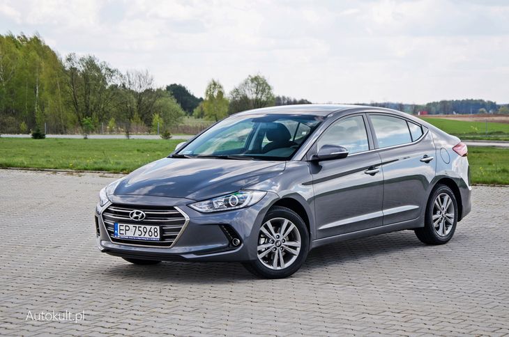 Nowy Hyundai Elantra Mpi Test Opinia Spalanie Cena