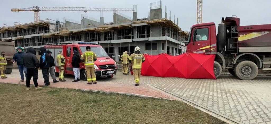 Tragedia na budowie Nie żyje mężczyzna WP Wiadomości