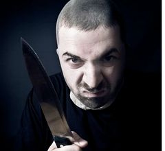 5 oznak, że możesz spotykać się z psychopatą