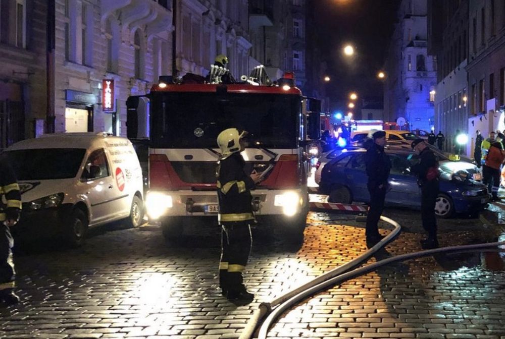 Pożar czterogwiazdkowego hotelu w centrum Pragi. Są zabici i ranni