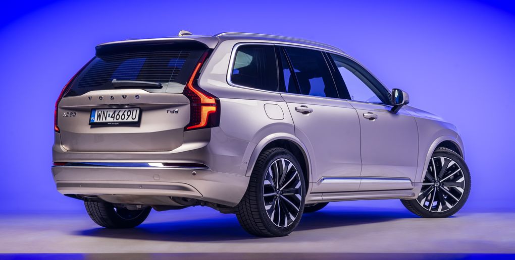 Luksusowy Samochód Roku 2025: Volvo XC90