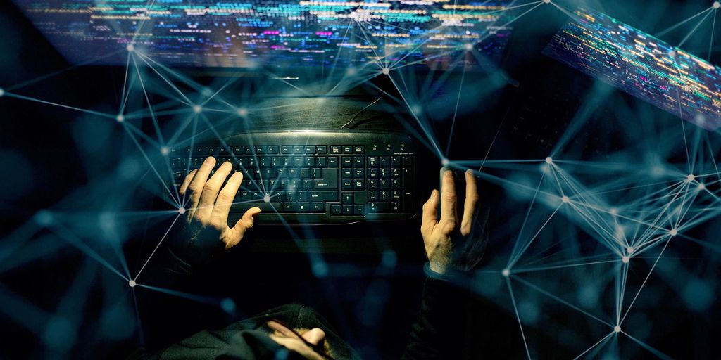 Atak Typu Hijacking Na Serwer Sieciowy Charakteryzuje Się DDoS. Atak, który może zniszczyć reputację najlepszego internetowego
