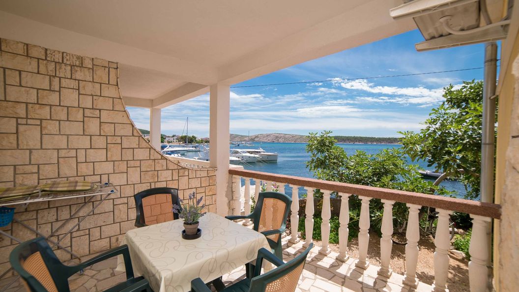 Apartmanok A Tenger Mellett Barbat, Rab - 4967 Barbat (1)