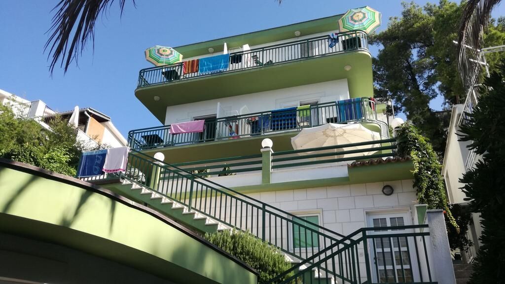 Apartmanok A Tenger Mellett Baska Voda, Makarska - 14881 Baška Voda (1)
