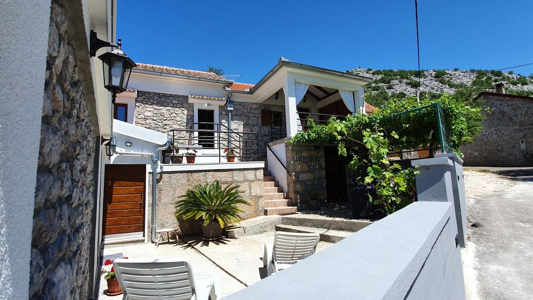 Nyaralóház Parkolóhellyel Milovac, Paklenica - 15168 Milovac (1)