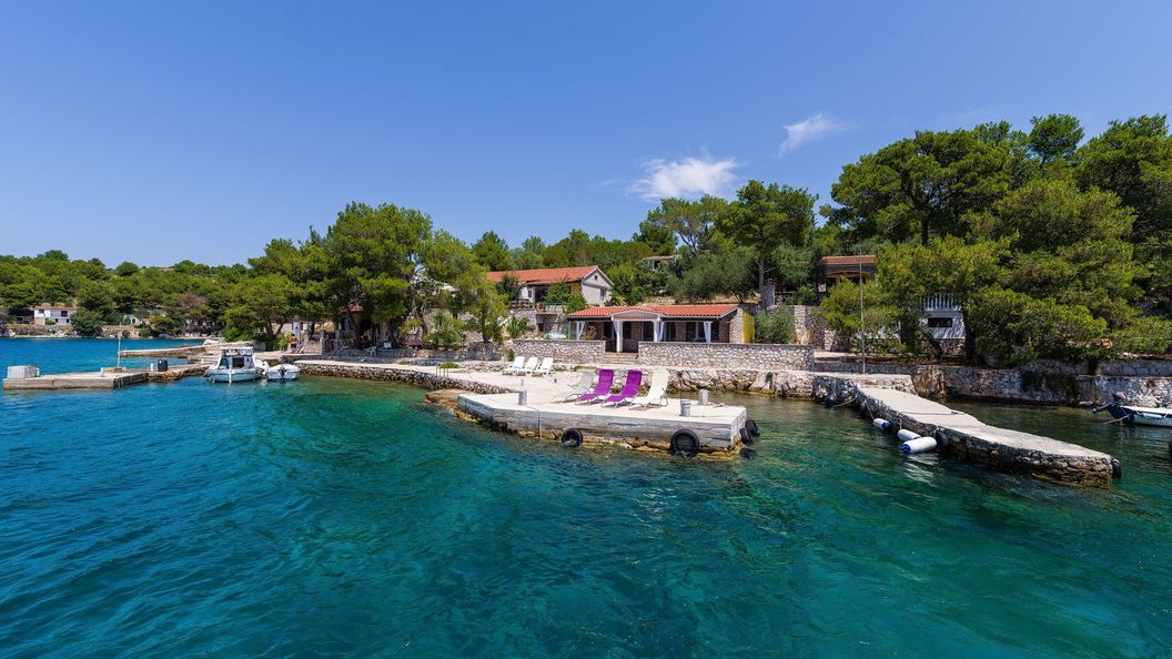 Robinzoni Apartmanok A Tenger Mellett Lavdara, Dugi Otok - 435 Lavdara (1)