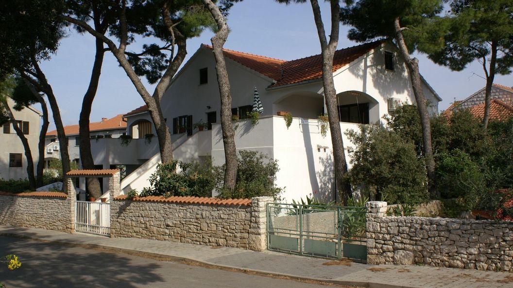 Apartmanok A Tenger Mellett Mirca, Brac - 2902 Mirca (1)