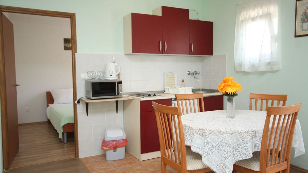 Apartmanok Parkolóhellyel Petrcane, Zadar - 3300 Petrčane (1)