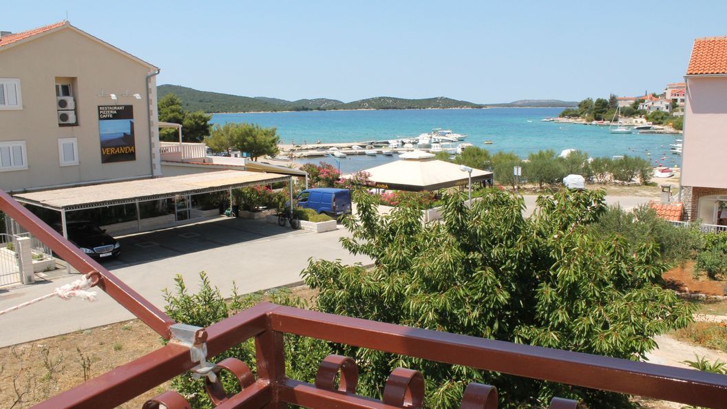 Apartmanok A Tenger Mellett Zaboric, Sibenik - 2190 Žaborić (1)