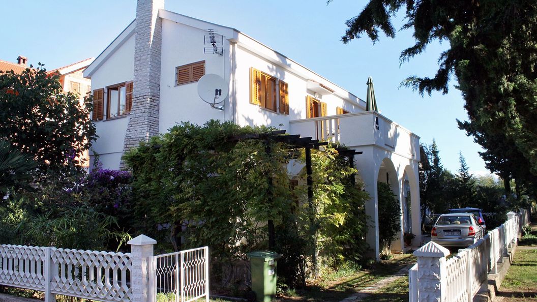 Apartmanok Parkolóhellyel Sabunike, Zadar - 5745 Sabunike (1)