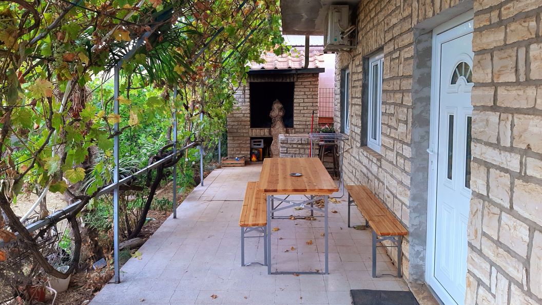 Apartmanok A Tenger Mellett Gornji Karin, Novigrad - 11806 Gornji Karin (1)