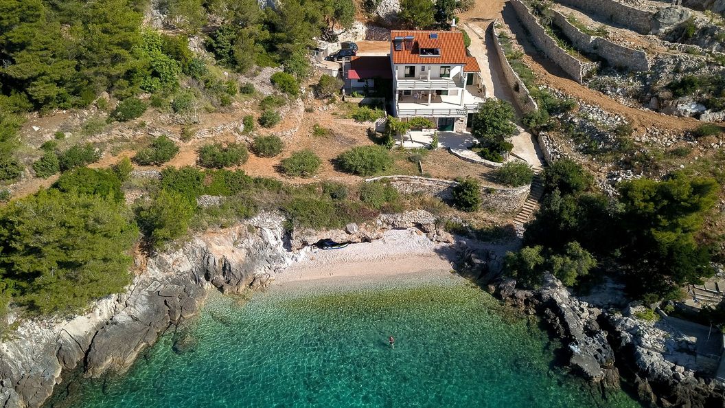 Családi Apartmanok A Tenger Mellett Öböl Rapak, Hvar - 12779 Rapak (1)